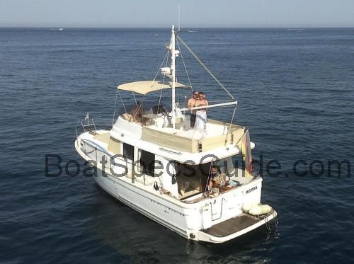 Beneteau Swift Trawler 34 2010 fiche technique et avis